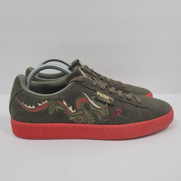 Puma Suede Dragon Edition Men's Green Red Sneakers 368359 01 US Size 9 - Picture 1 of 8